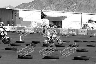 media/Mar-20-2023-Moto Forza (Mon) [[d0bbc59e78]]/Around the Pits/